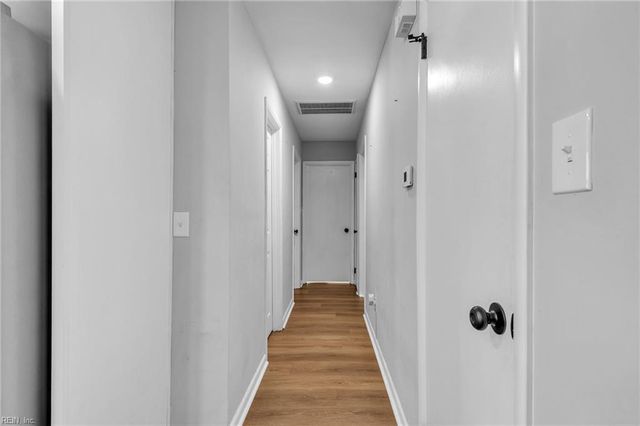 126 Bowen DR, Hampton, VA 23666