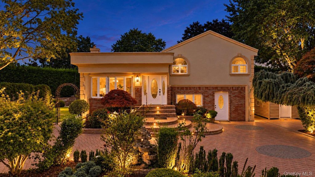 1072 Hicksville Road, Seaford, NY 11783 — photo 2