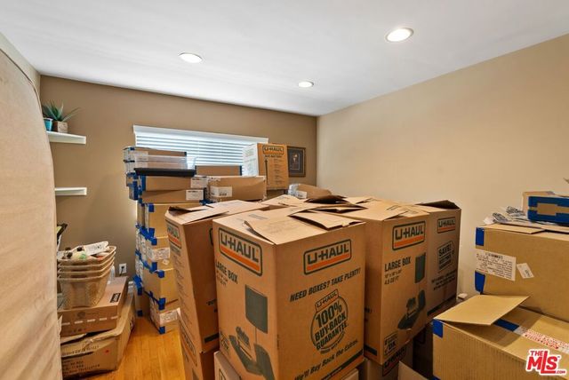 5543 Buffalo Avenue, Sherman Oaks, CA 91401