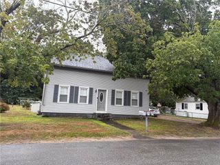 27 Matteson Street, Coventry, RI 02816