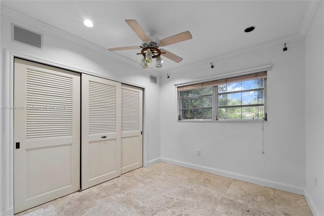 8001 SW 36th Ter, Miami, FL 33155