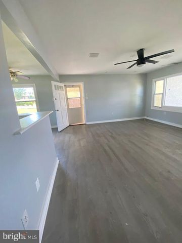 51 PEACOCK LN, Willingboro, NJ 08046