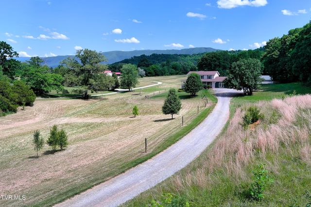 8855 107 Cutoff, Greeneville, TN 37743