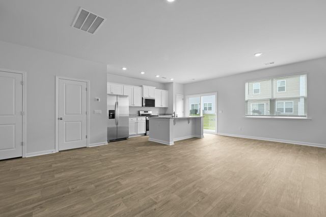 301 Bluebell Way, Moncks Corner, SC 29461
