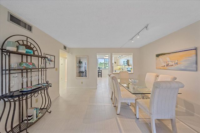 618 BAYPORT WAY BAYPORT WAY 618, Longboat Key, FL 34228