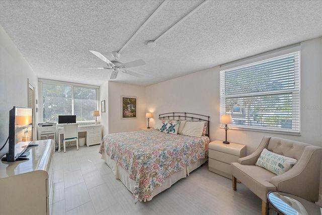 618 BAYPORT WAY BAYPORT WAY 618, Longboat Key, FL 34228