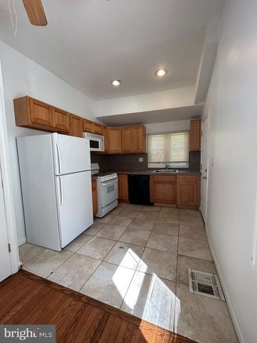 2225 N 17TH ST, Philadelphia, PA 19132