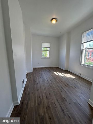 2225 N 17TH ST, Philadelphia, PA 19132