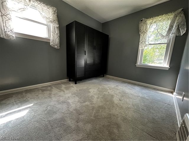 4311 Longwood Avenue, Parma, OH 44134