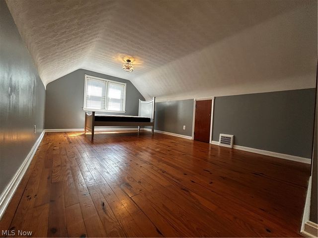 4311 Longwood Avenue, Parma, OH 44134