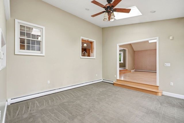 7 Rising Sun Ln, West Bridgewater, MA 02379
