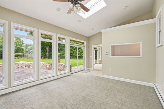 7 Rising Sun Ln, West Bridgewater, MA 02379
