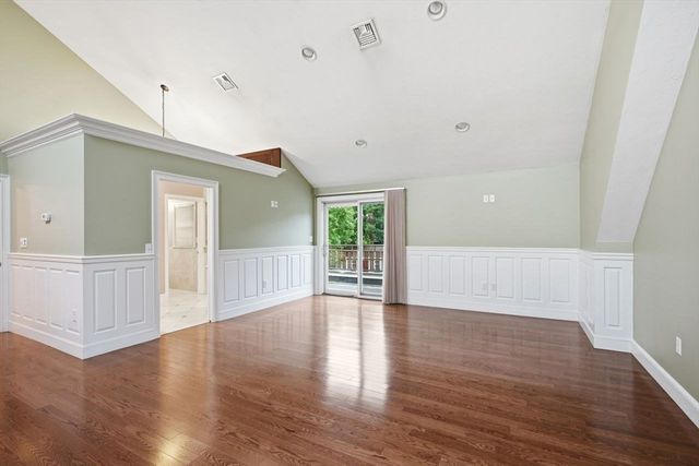 7 Rising Sun Ln, West Bridgewater, MA 02379