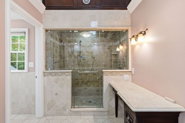 7 Rising Sun Ln, West Bridgewater, MA 02379