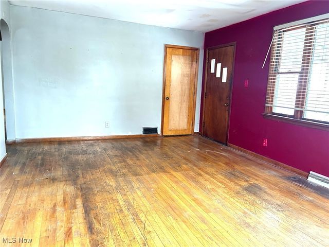 2650 Cleveland Avenue, Steubenville, OH 43952