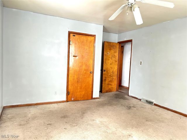 2650 Cleveland Avenue, Steubenville, OH 43952