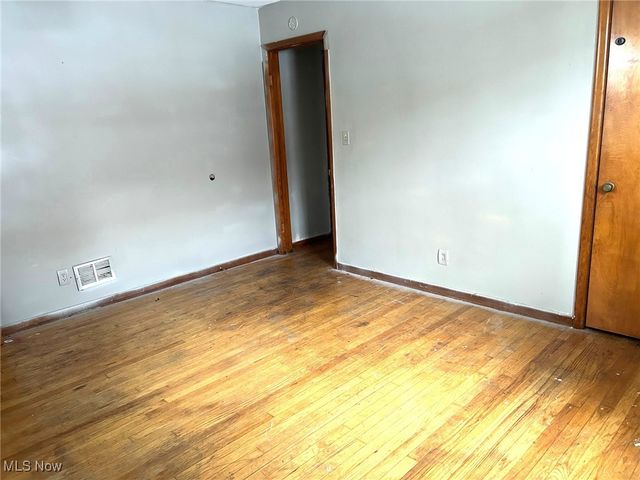 2650 Cleveland Avenue, Steubenville, OH 43952