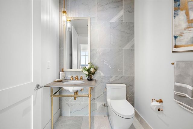 240 Devonshire Street PH 1C, Boston, MA 02110