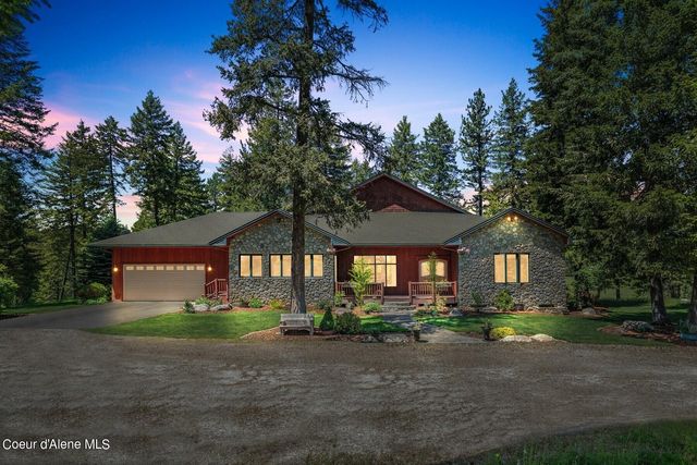526 Roop Rd, Cocolalla, ID 83813