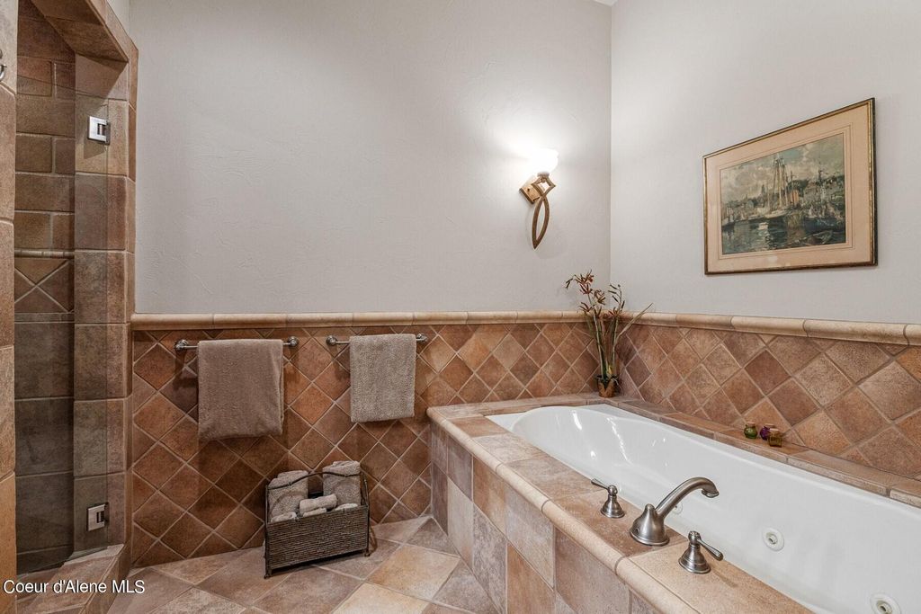 526 Roop Rd, Cocolalla, ID 83813 photo 33