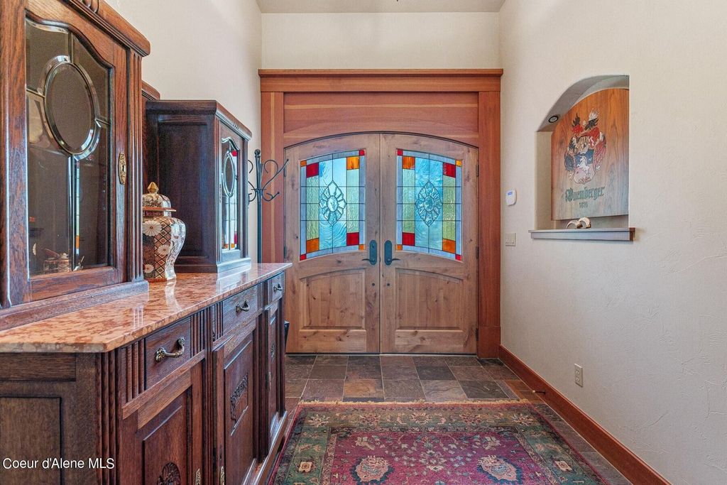 526 Roop Rd, Cocolalla, ID 83813 photo 5