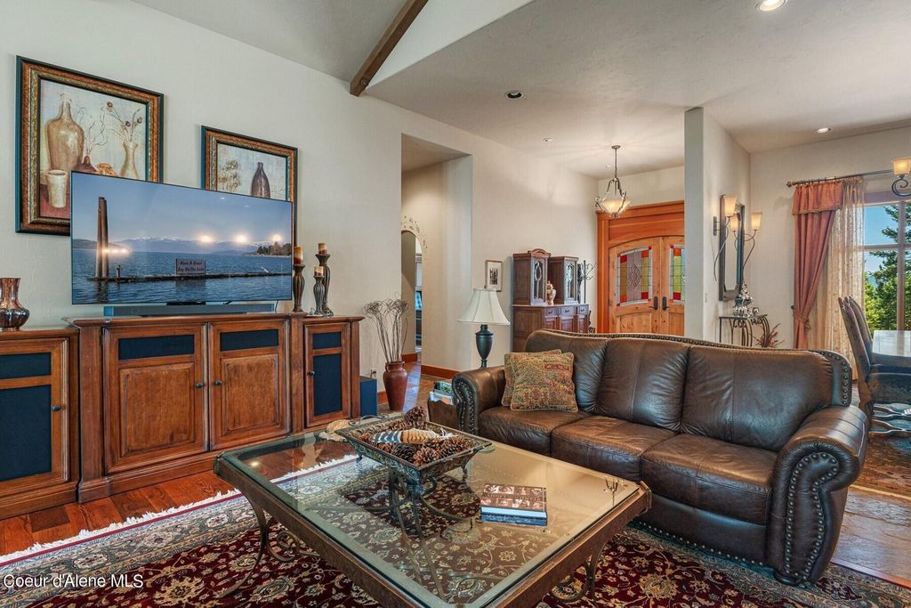 526 Roop Rd, Cocolalla, ID 83813 photo 9