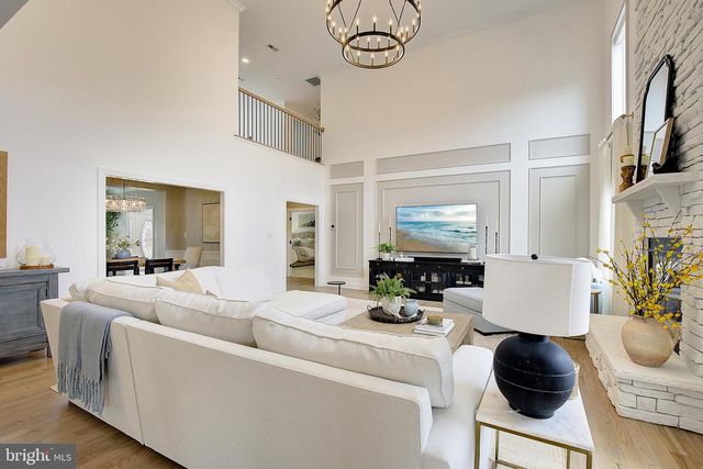 2079 TIMBERNECK DR, Owings, MD 20736