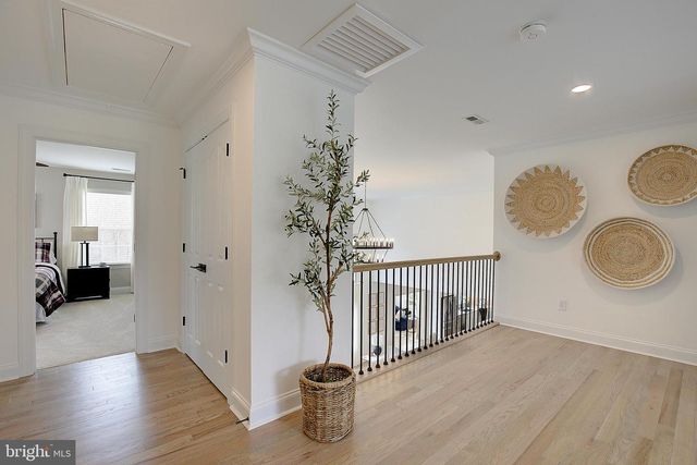 2079 TIMBERNECK DR, Owings, MD 20736