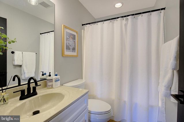 2079 TIMBERNECK DR, Owings, MD 20736