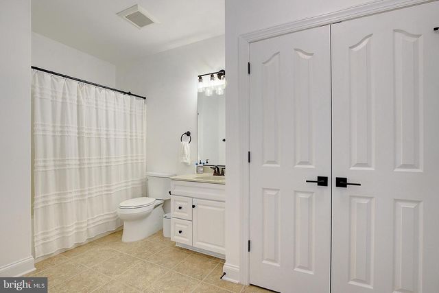 2079 TIMBERNECK DR, Owings, MD 20736