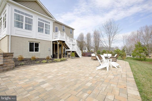 2079 TIMBERNECK DR, Owings, MD 20736