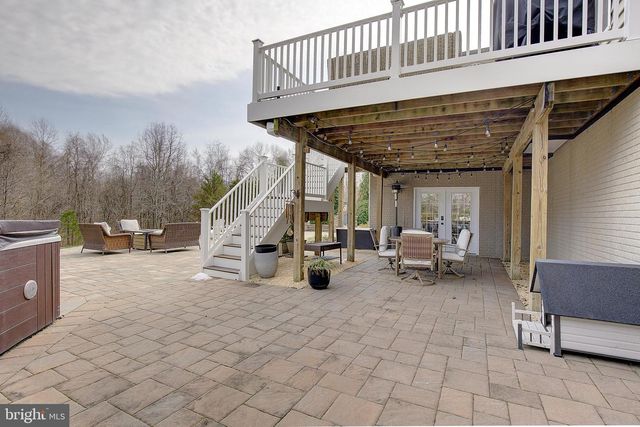 2079 TIMBERNECK DR, Owings, MD 20736