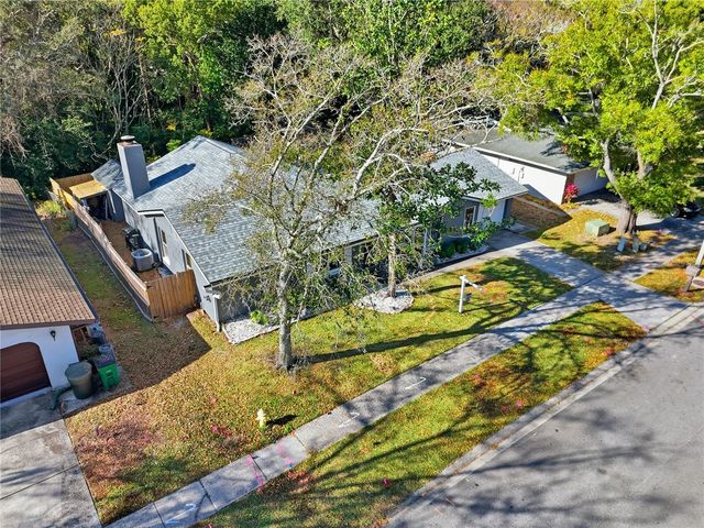 49 VALENCIA CIRCLE, Safety Harbor, FL 34695