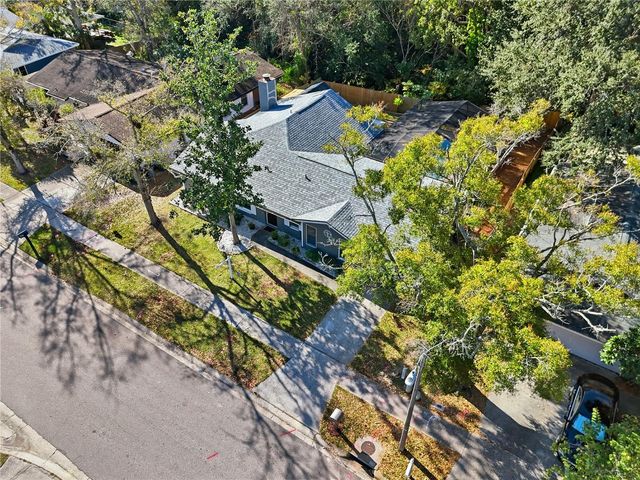 49 VALENCIA CIRCLE, Safety Harbor, FL 34695