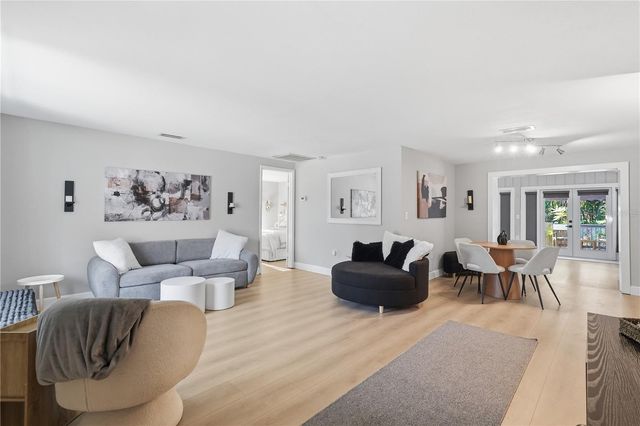 49 VALENCIA CIRCLE, Safety Harbor, FL 34695