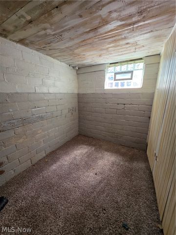 3396 W 94th Street, Cleveland, OH 44102