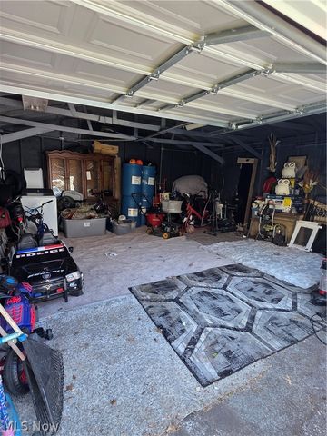 3396 W 94th Street, Cleveland, OH 44102