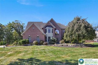 6718 Overlook Court, Allentown City, PA 18106