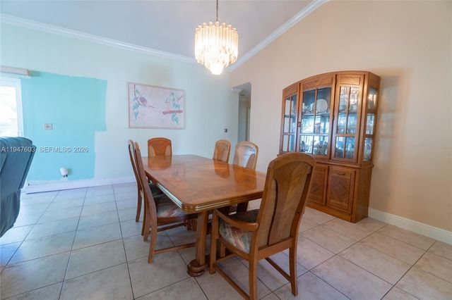 7674 NW 88th Ln, Tamarac, FL 33321