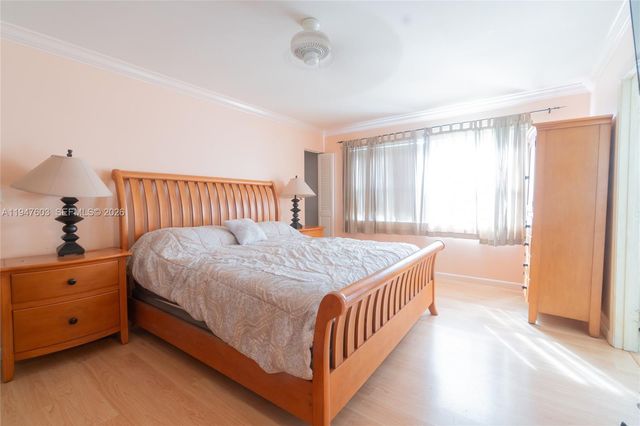 7674 NW 88th Ln, Tamarac, FL 33321