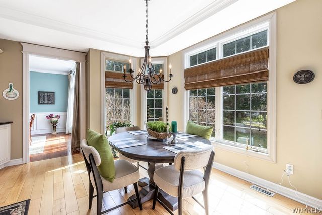 622 Paradise Road, Amherst, NY 14051