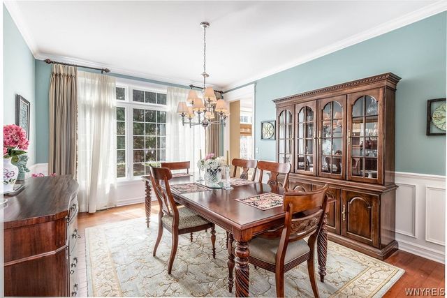 622 Paradise Road, Amherst, NY 14051