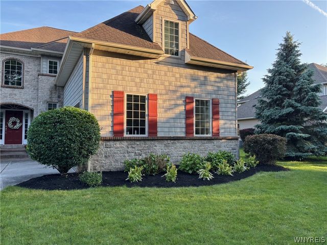 622 Paradise Road, Amherst, NY 14051