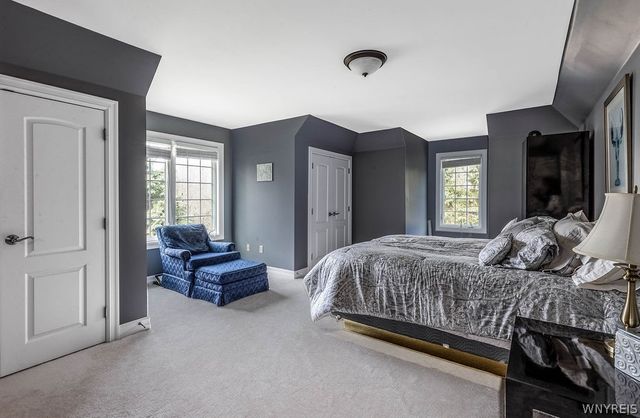 622 Paradise Road, Amherst, NY 14051