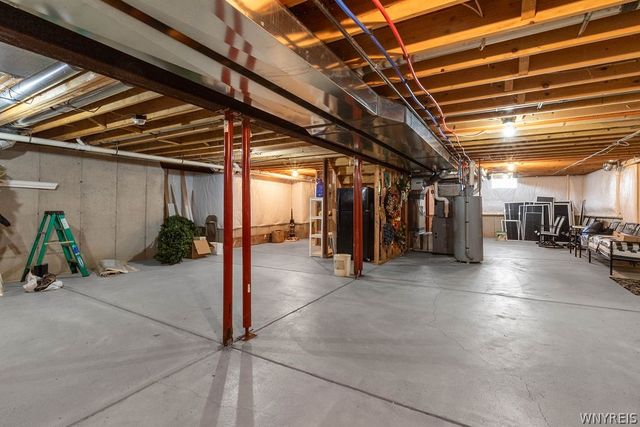 622 Paradise Road, Amherst, NY 14051