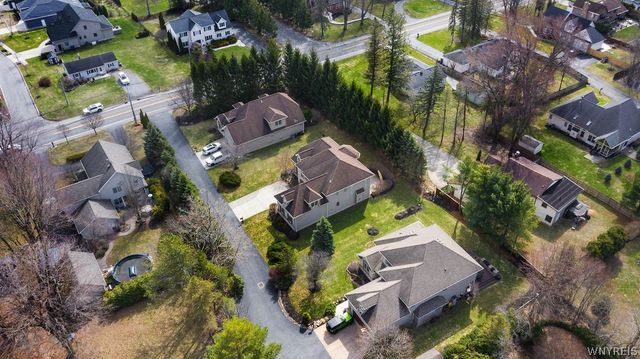 622 Paradise Road, Amherst, NY 14051