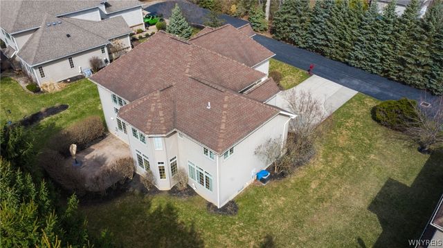 622 Paradise Road, Amherst, NY 14051