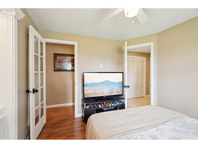 15404 Ne 41ST St, Vancouver, WA 98682