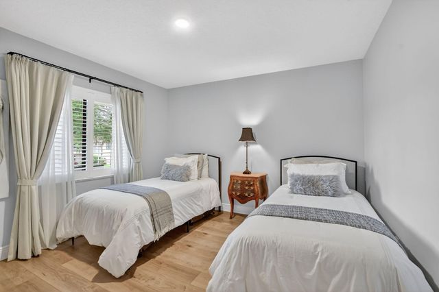 21650 Juego Circle 24j, Boca Raton, FL 33433