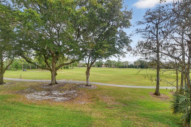 21650 Juego Circle 24j, Boca Raton, FL 33433